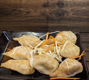 Chicken Shawarma Steamed Momos [8 Pieces]