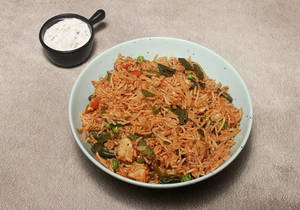 Punjabi Pulao And Raita