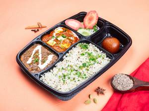 Punjabi Paneer Thali