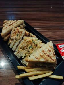 Royal Chicken Club  Sandwich