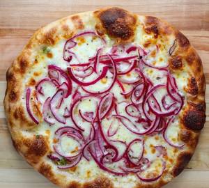 Onion Cheese Pizza