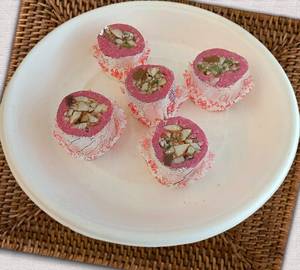 Kaju gilkish roll [5 pieces]