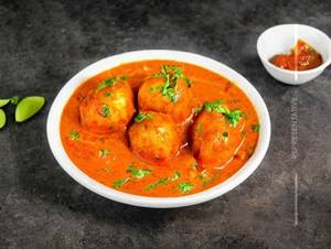 Dum Aloo Punjabi 