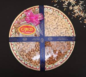 Exclusive Dry Fruits Thali