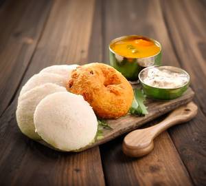 2 Idly 1 Vada