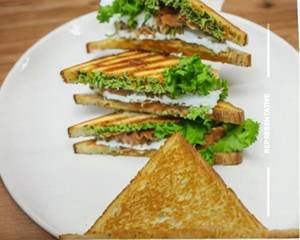 Aloo Masala Toast Sandwich