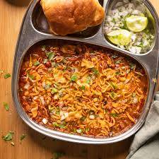 Misal with Pav