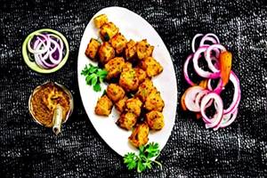 Aloo Nazakat [Full]