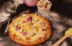 10''Paneer And Onion Pizza (Medium )