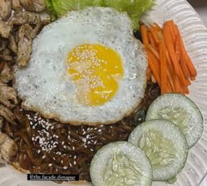 Jjajangmyeon (Black Bean)