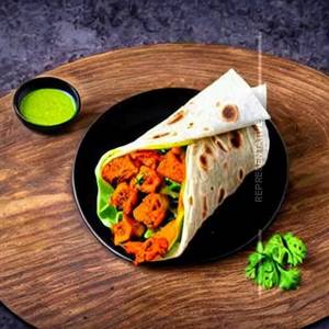 Achari tikka wrap