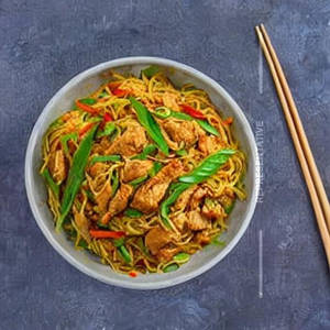Chicken Singapore Noodles