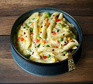 White Sauce Pasta