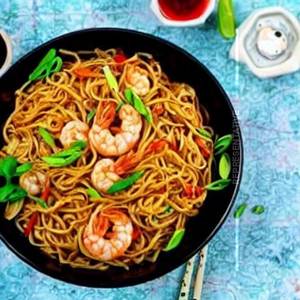 Prawns Hakka Noodles