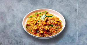 Schezwan Fried Rice - Paneer
