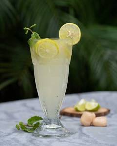 Litchi Mojito