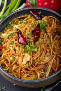 1980 Style Chilli Garlic Noodles Egg