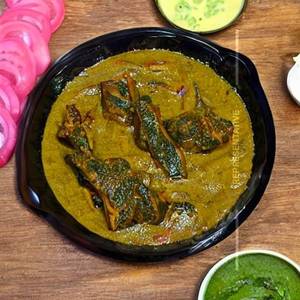 Palak Lahsuniya 