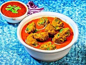 Kadhi Pakora