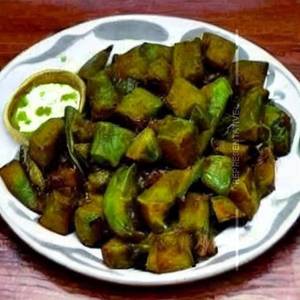 Green Chilli Aloo