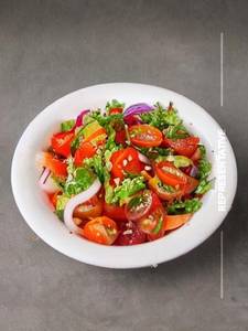 Kachumbar Salad