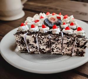 Blackforest pastry [1 piece]