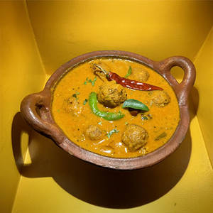 Poricha Paruppu Urundai Kozhambu