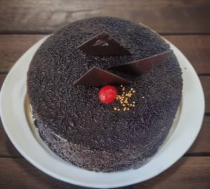 Choco Crunch Cake [1 Pound, 500 G]