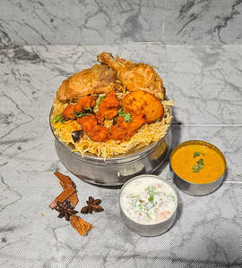 Spcl Biryani{1egg,6pc Of Chicken 65 & 2dum Peices}