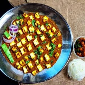 Chana Paneer Half