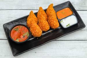 Paneer Peri Peri Kurkure Momos [6 Pcs]