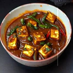 Chilli Paneer Gravy