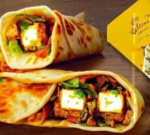 Cheese paneer roll