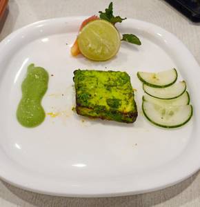 Hariyali Paneer Tikka