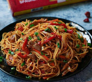 Schezwan Chicken Noodles
