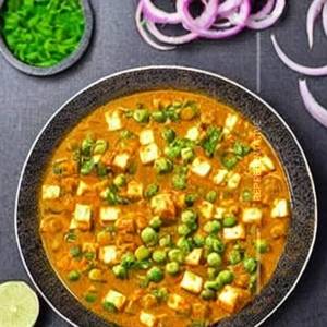 Matar Paneer