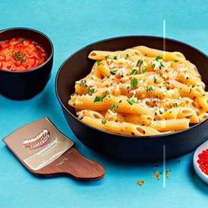 Cheesy Pasta [Chicken]