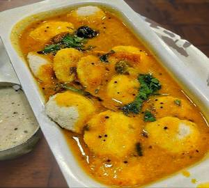 Sambhar chitti idli [6 pieces]