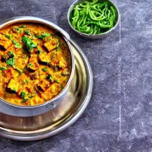 Matar Paneer