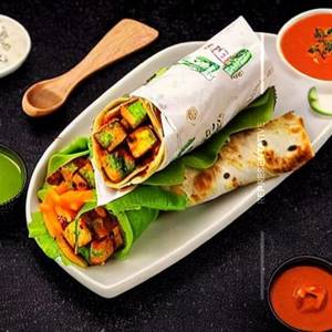 Paneer Mushroom Mix Veg Roll