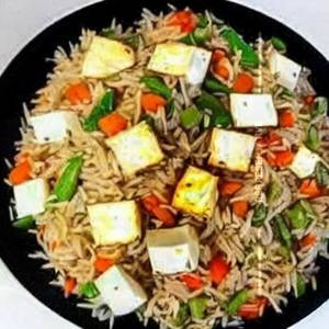 Paneer Fried Rice                  
