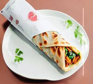 Chilli Chicken Roll 