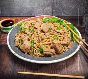 Pork noodles