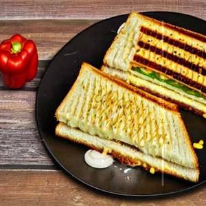 Corn Capsicum Sandwich