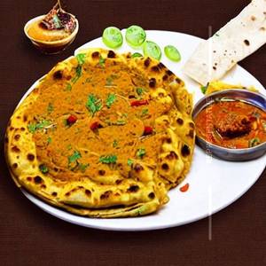 Stuffed kulcha masala