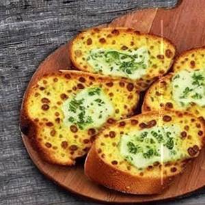 Cheese Chilly Garlic Bread