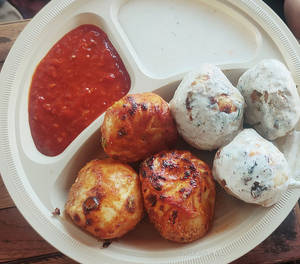 Veg. Momos Combination