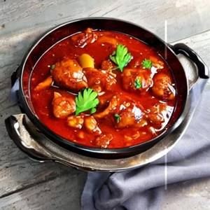 Chicken Cooked in Choice Of Your Sauce Sweet & Sour