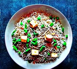 Paneer mushroom fried rice