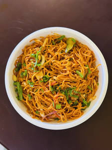 Veg Chilli Garlic Noodles